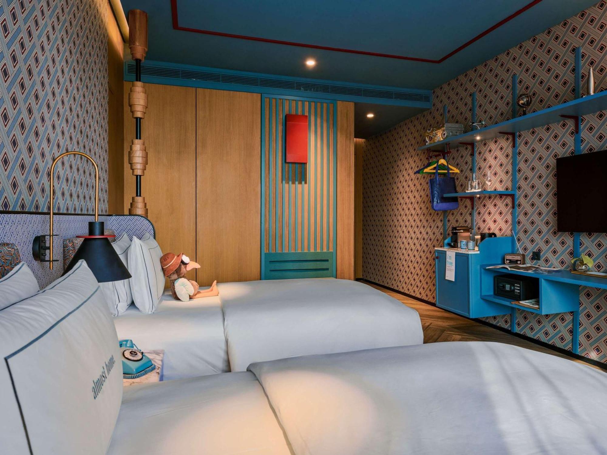 25Hours Hotel Jakarta The Oddbird Esterno foto